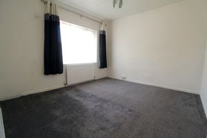 Bedroom- click for photo gallery